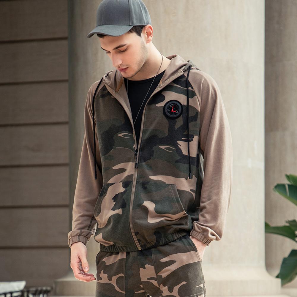 Men Sets Camouflage Casual Tracksuit 2020 Spring New Camo Jacket+Pants Sets Men's Sportswear Hooded Sweatshirt Sweatsuit Outdoor